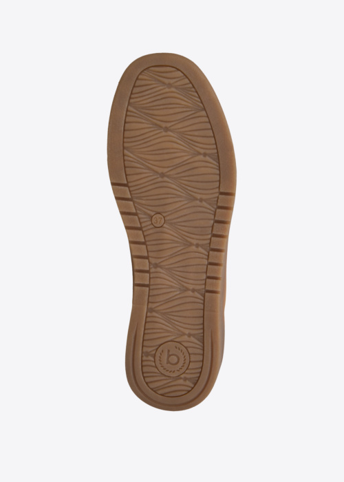 Bagatt tennised Alison Evo