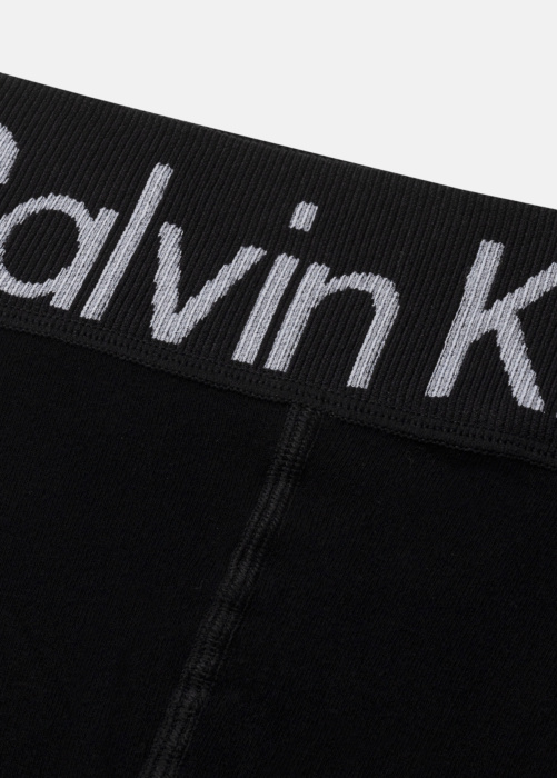 Calvin Klein retuusid