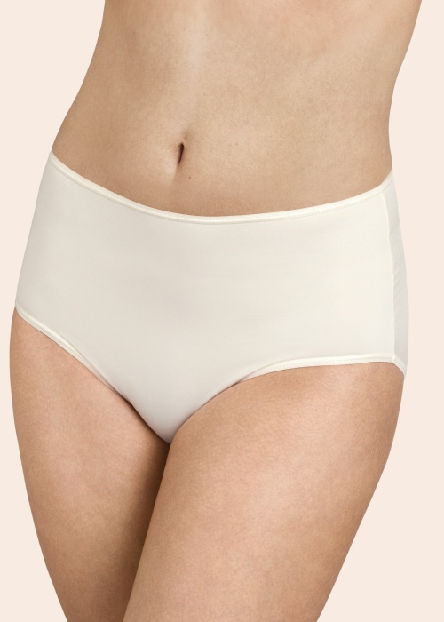 Miss Mary of Sweden aluspüksid