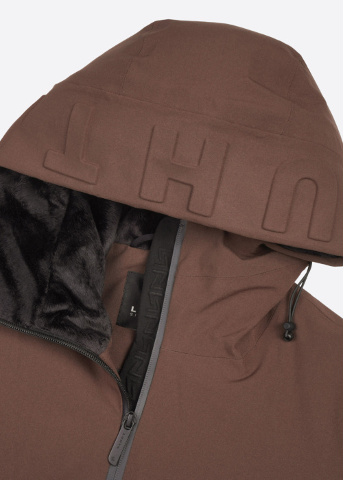 Весенне-осенняя парка Iskola Luhta