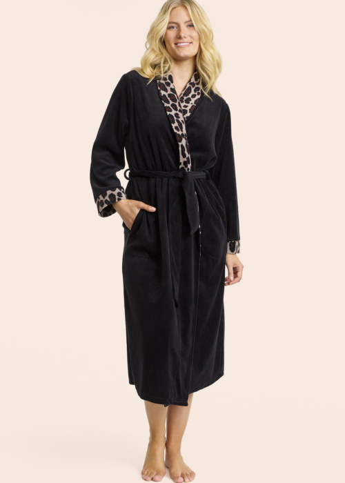 Махровый халат Damella