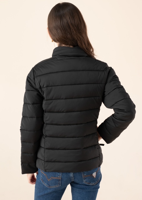 Весенне-осенняя куртка Guess