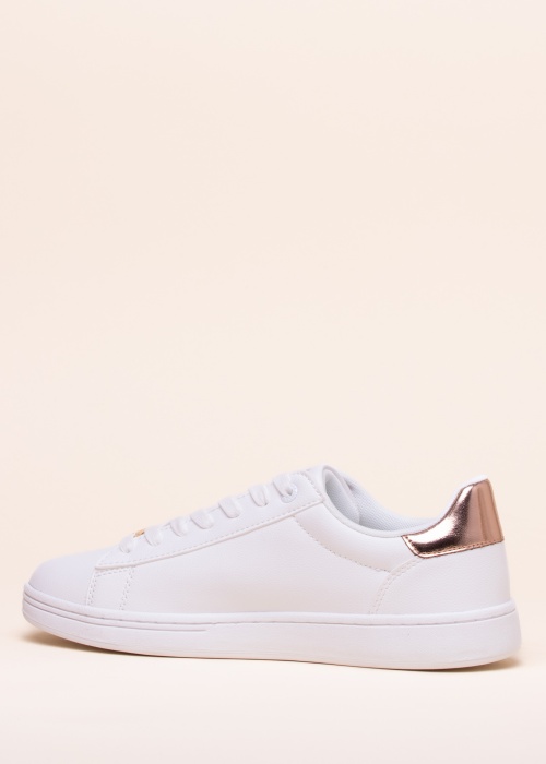 Mexx tennised Lanieke