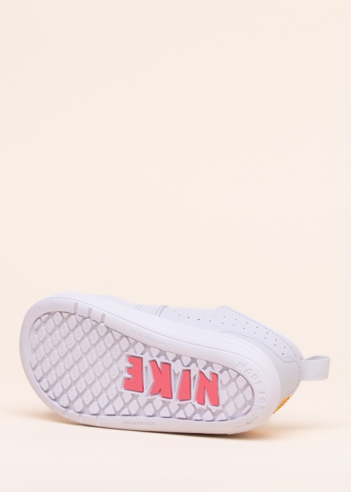 Тренировочные кроссовки Pico 5 Nike