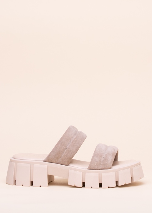 Ten Points kingad Serena