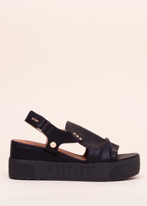 Туфли Mustang