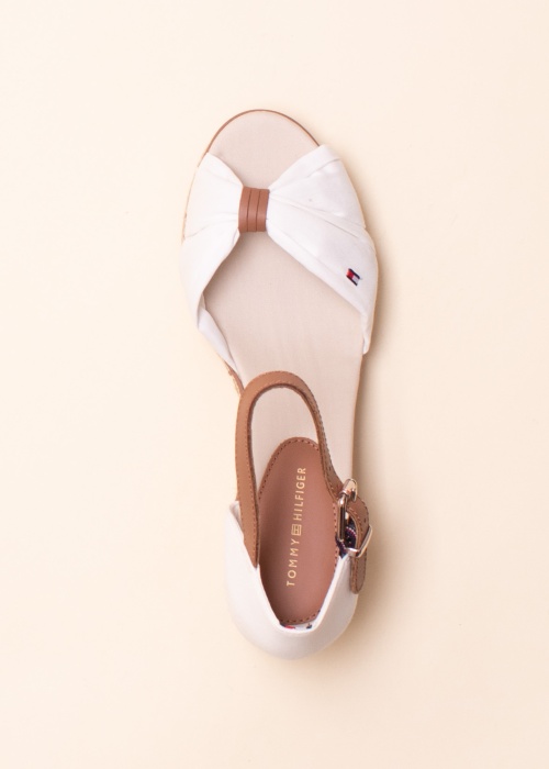 Tommy Hilfiger kingad