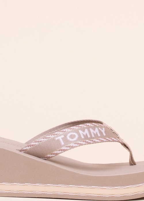 Шлёпанцы Tommy Hilfiger