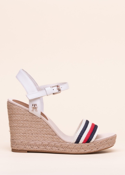 Tommy Hilfiger kingad