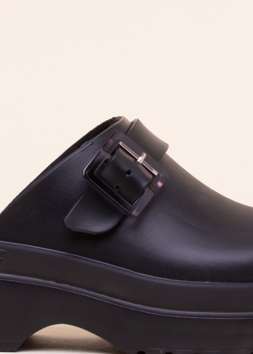 Colors of California sandaalid