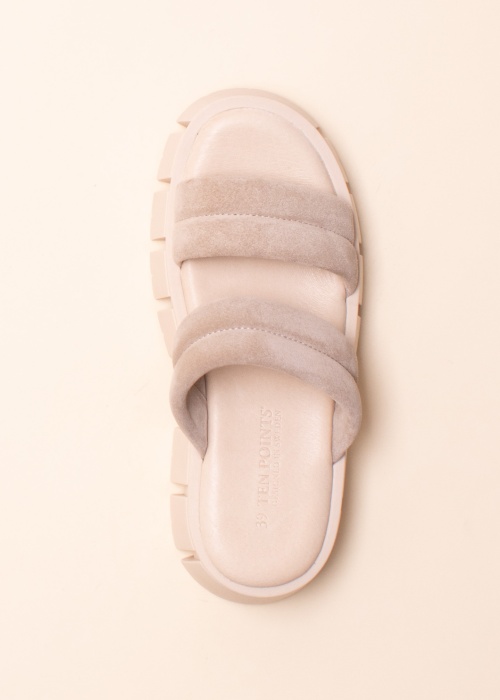 Ten Points kingad Serena