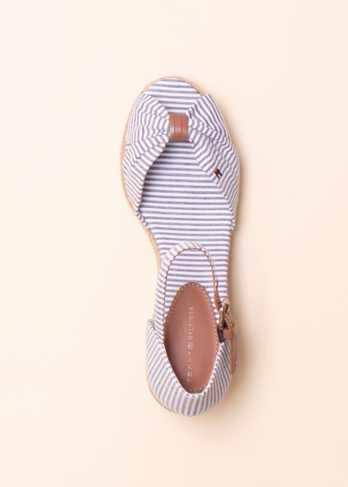 Tommy Hilfiger lahtised kingad