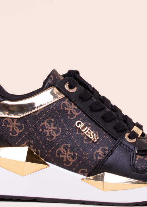 Кроссовки Tallyn Guess