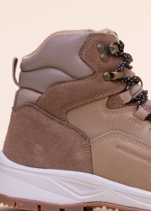 Icepeak matkasaapad  Anabar