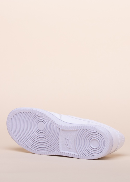 Тенниски W Court Vision Lo Nn Nike