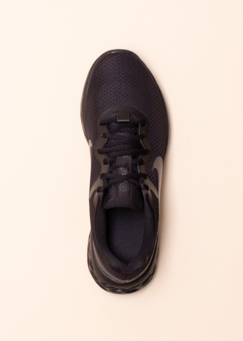 Беговые кроссовки Revolution 6 Nn Nike