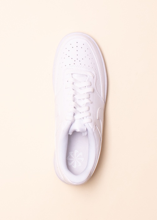 Тенниски W Court Vision Lo Nn Nike