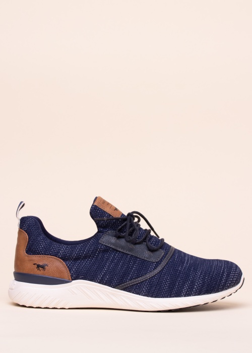 Кроссовки Mustang