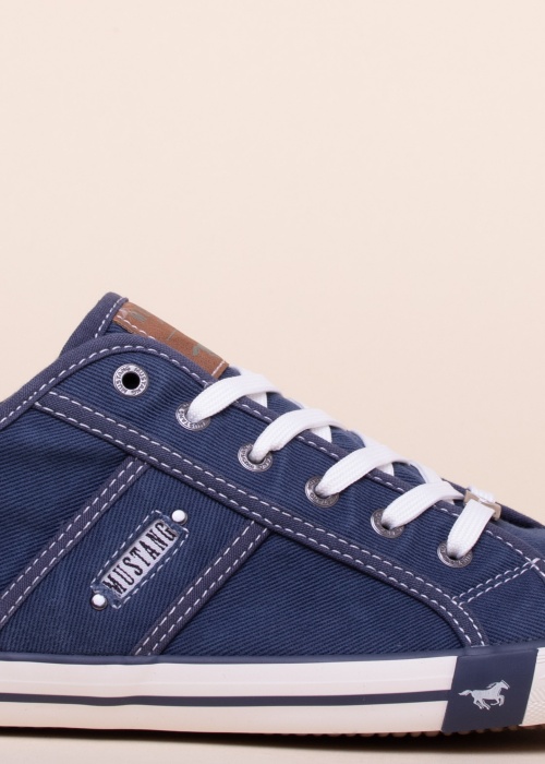 Тенниски Mustang