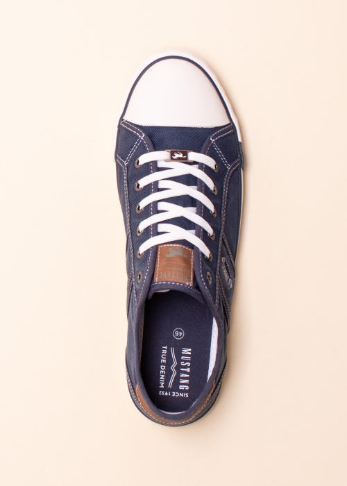 Тенниски Mustang