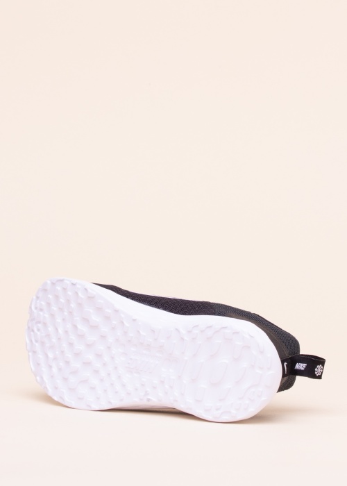 Nike jooksujalatsid Revolution 6