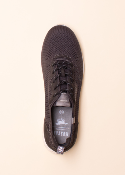 Кроссовки Mustang