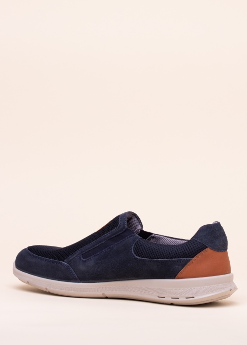 Jomos vabaajajalatsid