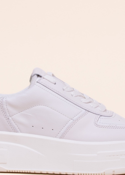 Кроссовки Tamaris