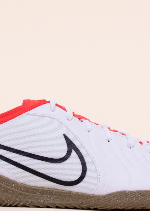 Бутсы для зала Legend 10 Club Ic Nike