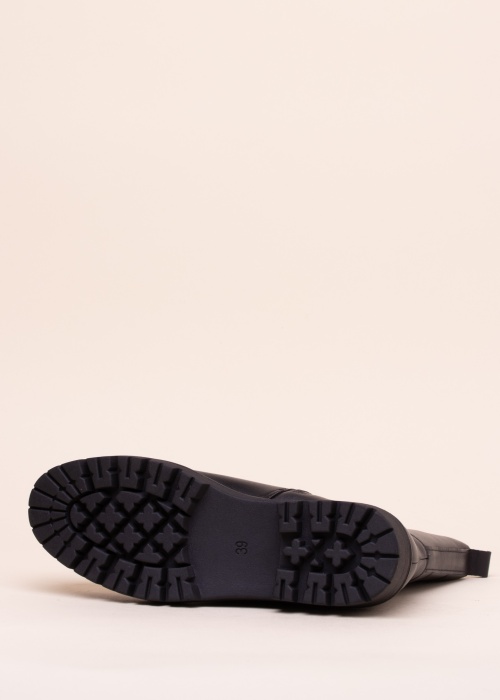 Marco Tozzi poolsaapad