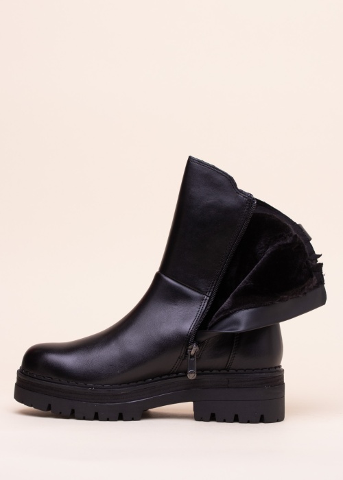 Marco Tozzi poolsaapad