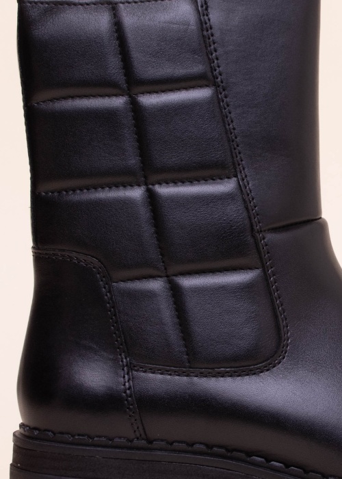 Marco Tozzi poolsaapad