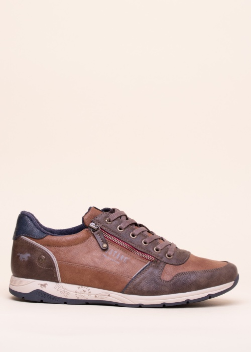 Кроссовки Mustang