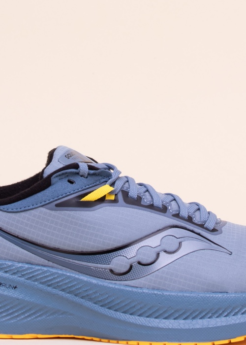 Беговые кроссовки Triumph 21 Rs saucony