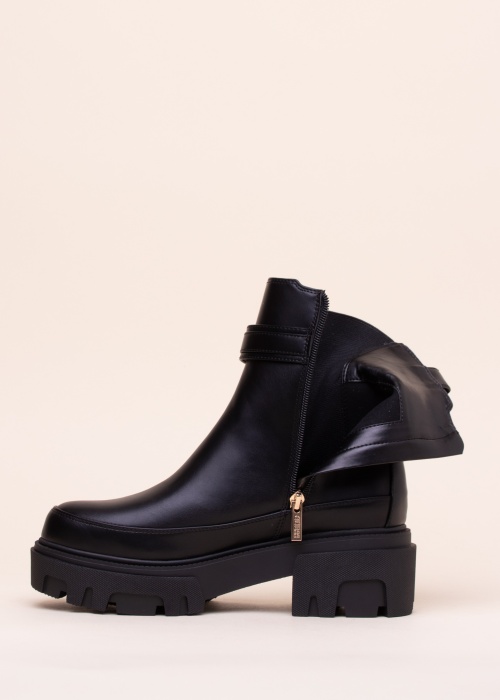 Полусапоги Yelma Guess