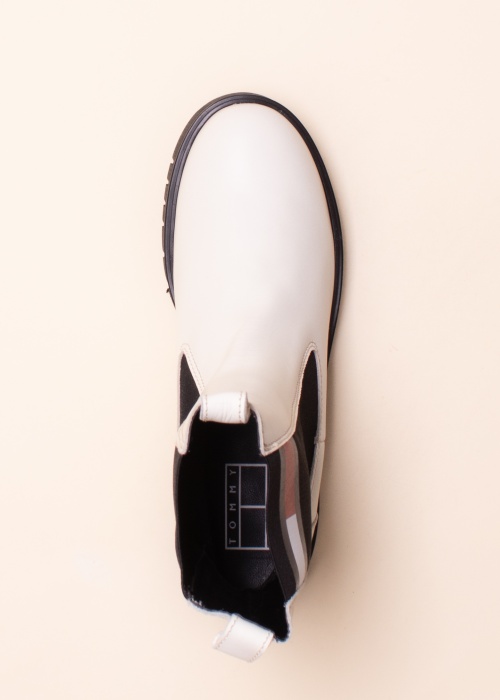 Tommy Jeans poolsaapad