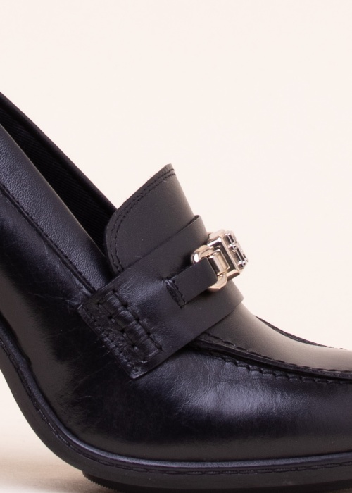 Tommy Hilfiger kingad