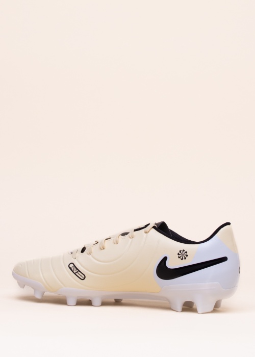 Бутсы для твёрдого поля Legend 10 Club Fg/m Nike