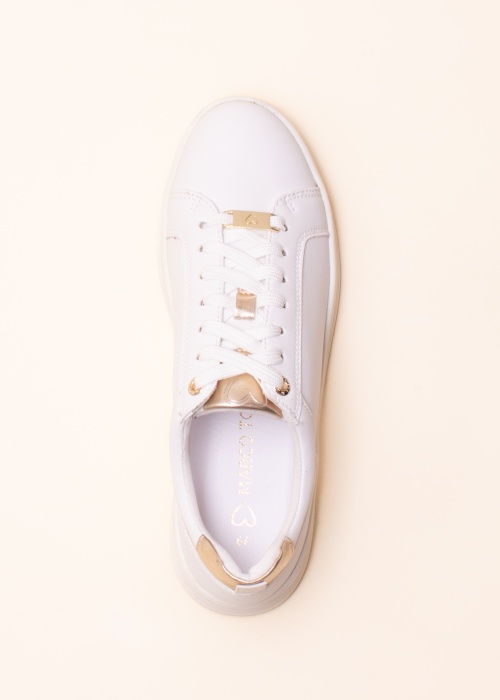 Marco Tozzi tennised