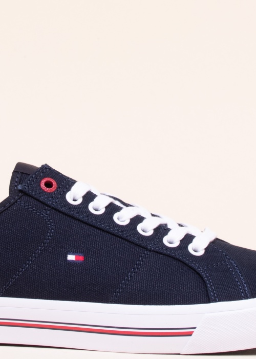 Tommy Hilfiger tennised