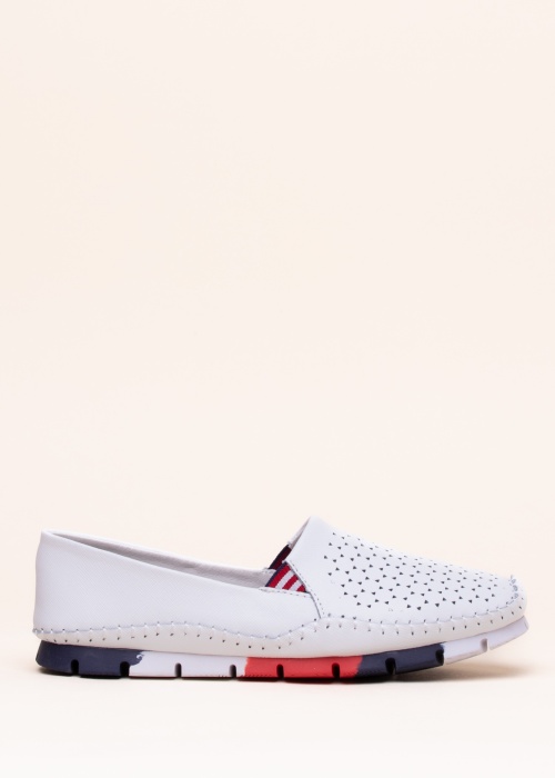 Cosmos vabaajajalatsid