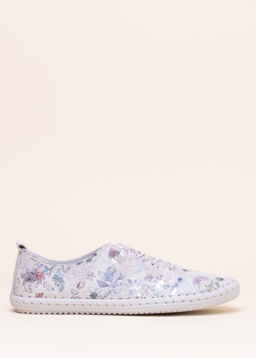 Cosmos vabaajajalatsid