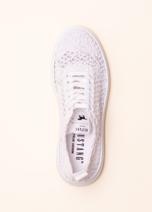 Mustang vabaajajalatsid