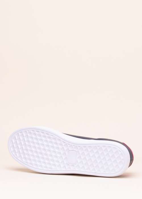 Lumberjack tennised Cupsy