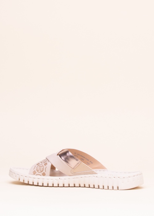 Сандалии Zola Bagatt