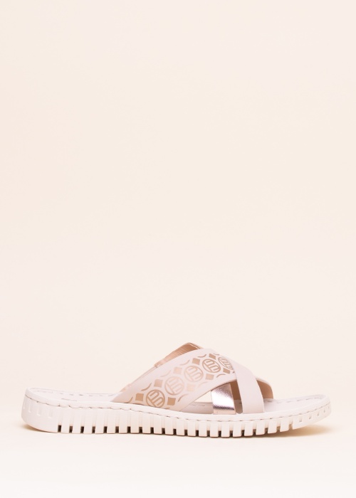 Сандалии Zola Bagatt