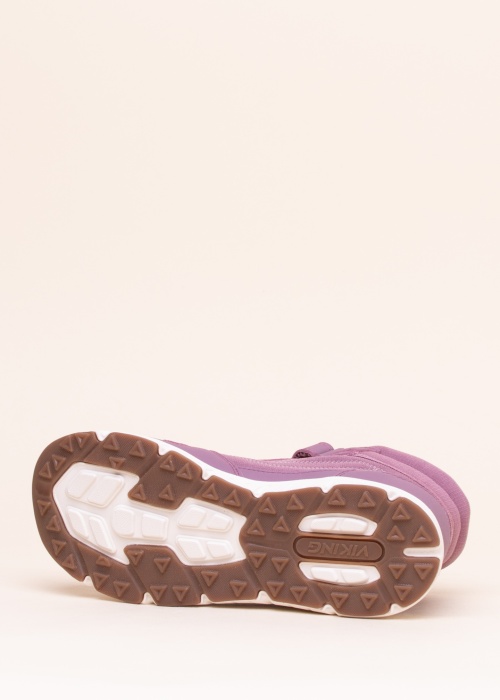 Viking poolsaapad Hovet