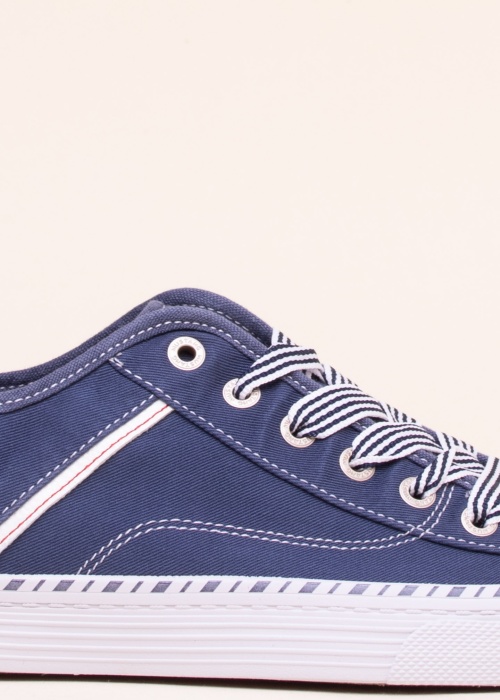 Тенниски Mustang