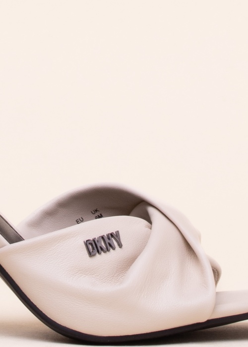 DKNY lahtised kingad Badu