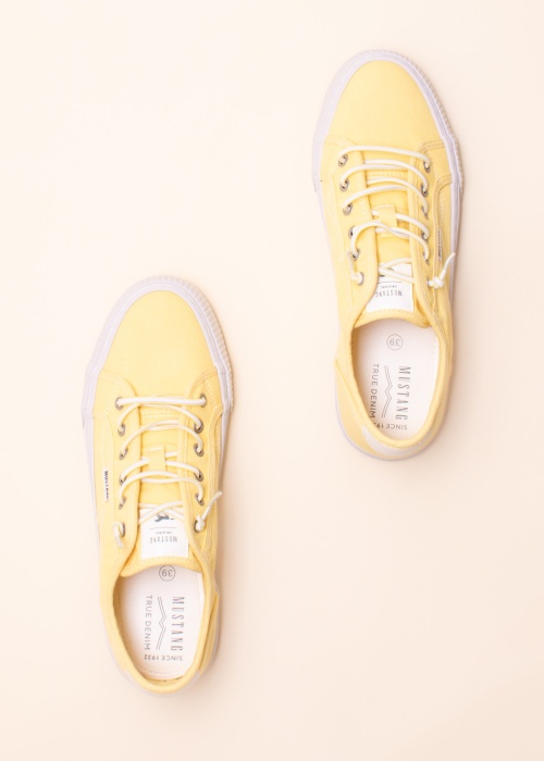 Тенниски Mustang